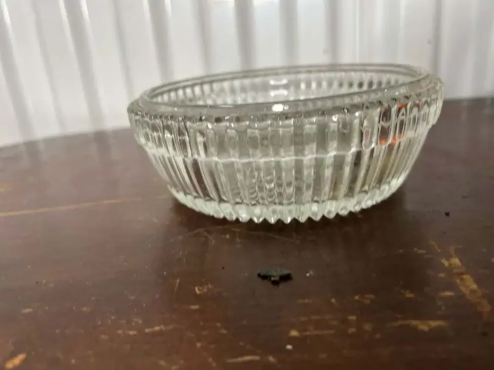 Vintage Mid-Century Modern Clear Pressed Ribbed Glass Candy or Nut Dish Bowl